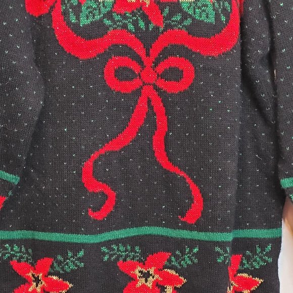 Vintage Christmas Sweater Poinsettia Black Red Dana Scott Acrylic Size Medium - Picture 3 of 15